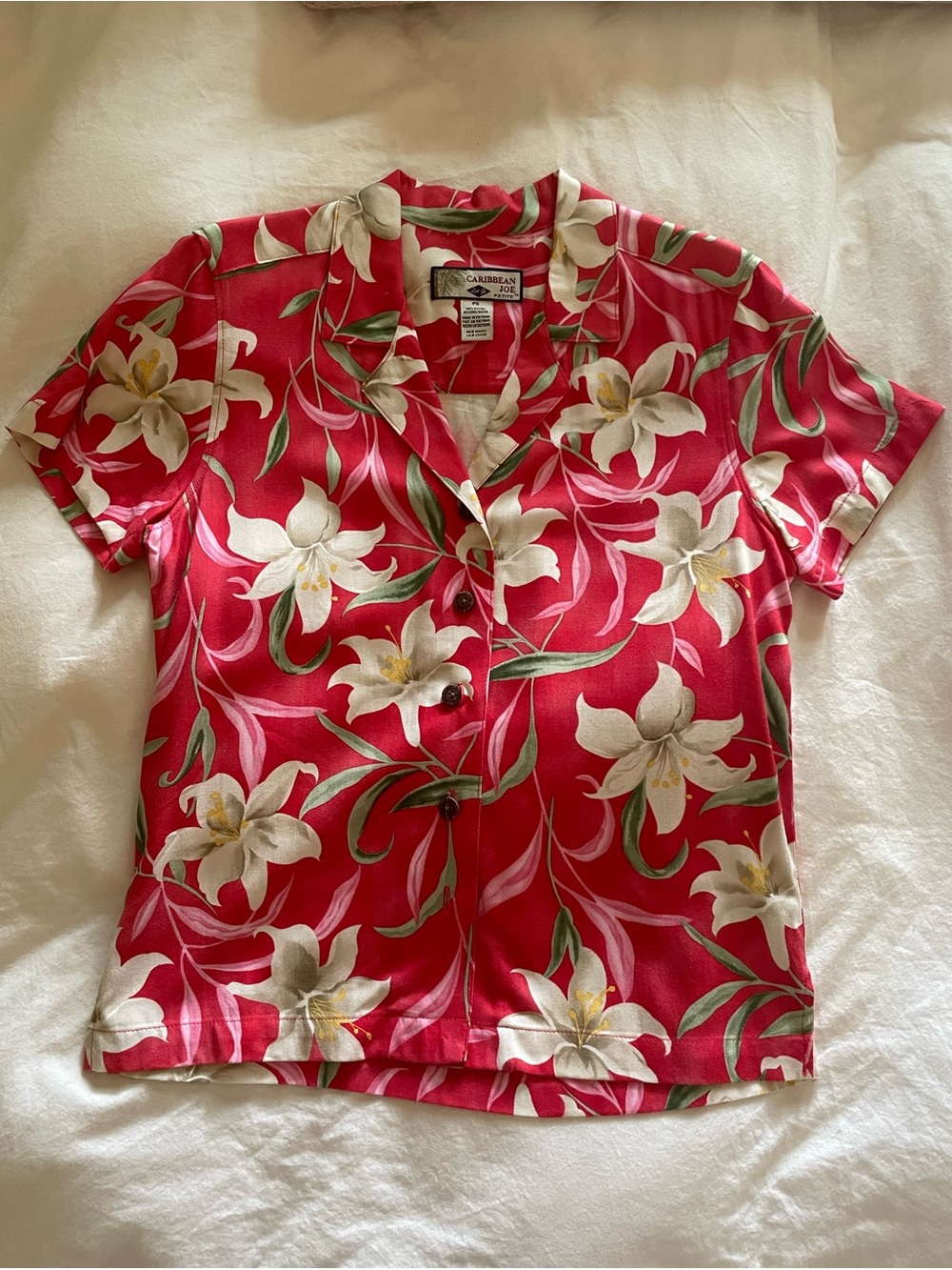 Caribbean Joe Red Floral Button-Front Women's Top